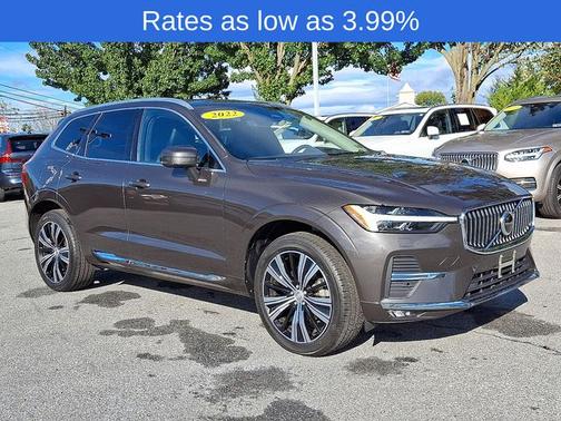 2022 Volvo XC60 B5 Inscription