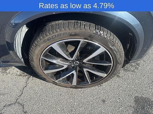 2024 Volvo XC90 Plus