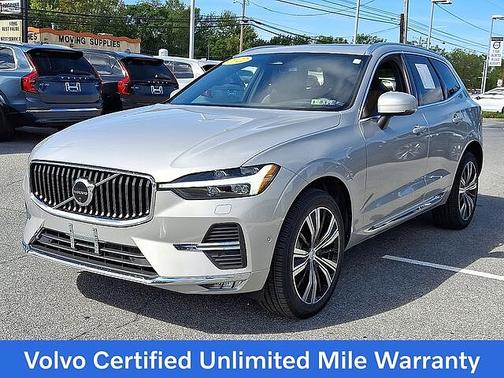 2022 Volvo XC60 B6 Inscription