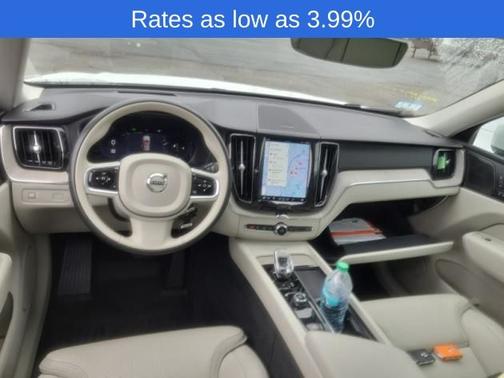2022 Volvo XC60 B6 Inscription