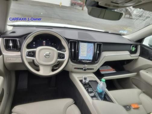 2022 Volvo XC60 B6 Inscription