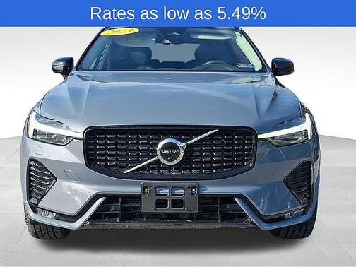 2023 Volvo XC60 Plus