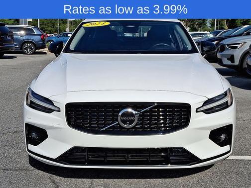 2024 Volvo S60 Ultimate