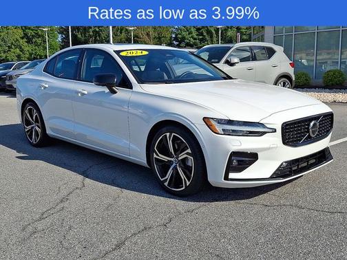 2024 Volvo S60 Ultimate