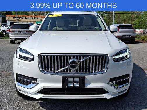 2024 Volvo XC90 B6 Plus Bright Theme