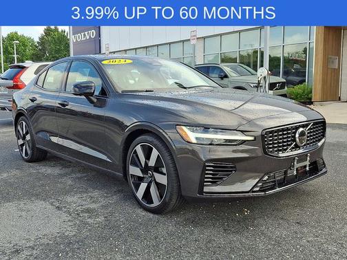 2024 Volvo S60 Recharge Plug-In Hybrid Ultimate