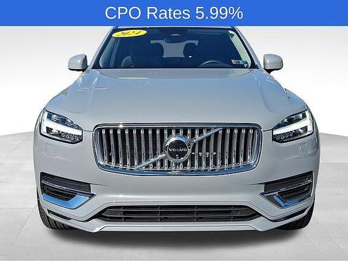Vapour Grey 2024 Volvo XC90 Plus