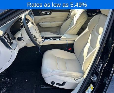 2023 Volvo XC60 Plus