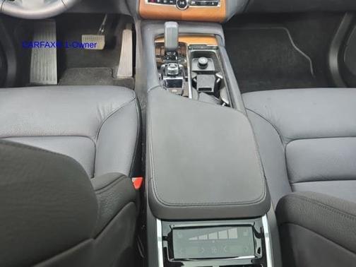 2023 Volvo XC90 B6 Plus 6-Seater