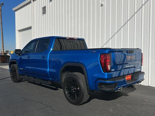 2022 GMC Sierra 1500 Elevation