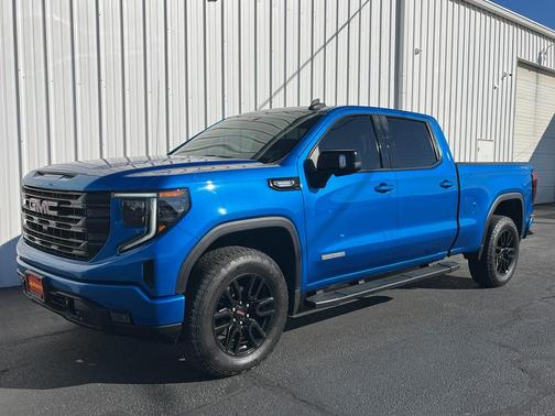 2022 GMC Sierra 1500 Elevation