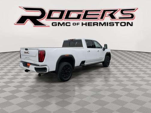 2025 GMC Sierra 3500 Denali