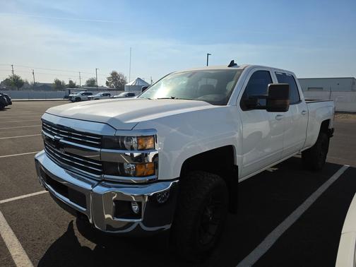 Summit White 2015 Chevrolet Silverado 2500 LT
