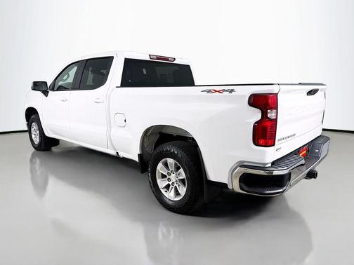 Summit White 2023 Chevrolet Silverado 1500 LT