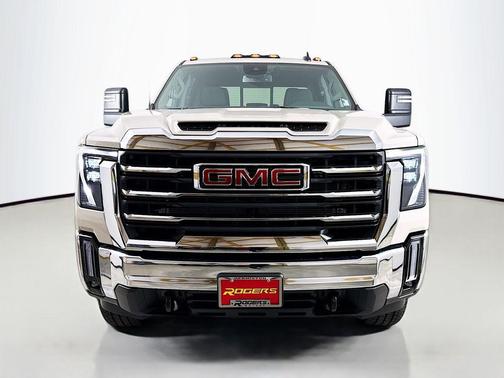 Coastal Dune 2026 GMC Sierra 2500 SLE