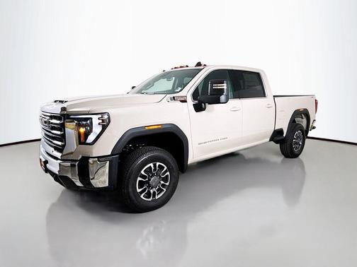 Coastal Dune 2026 GMC Sierra 2500 SLE