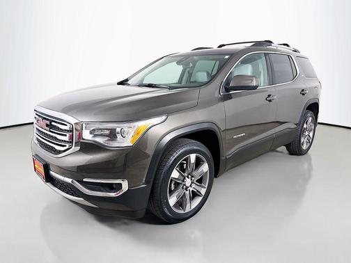 Smokey Quartz Metallic 2019 GMC Acadia SLT-2