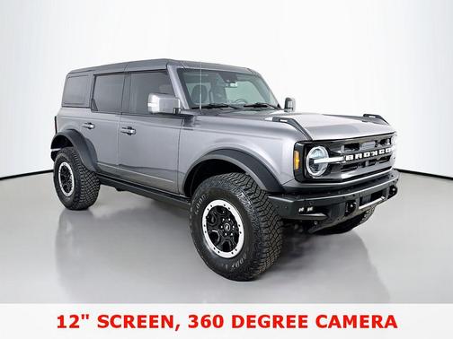 CARBONIZED GRAY METALLIC 2023 Ford Bronco Outer Banks