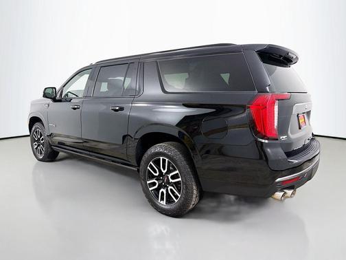 2024 GMC Yukon XL AT4
