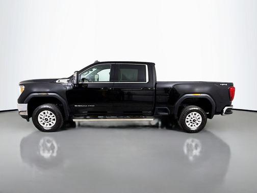 Onyx Black 2022 GMC Sierra 2500 SLE