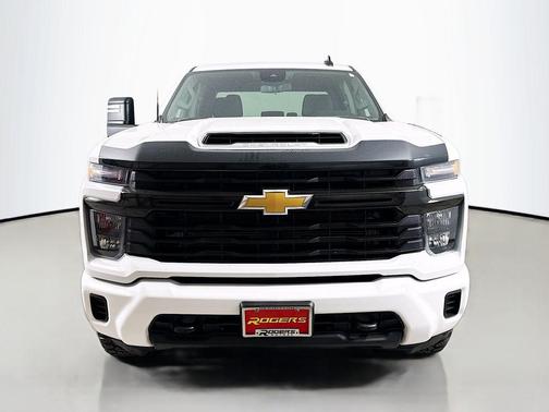 2024 Chevrolet Silverado 3500 LT