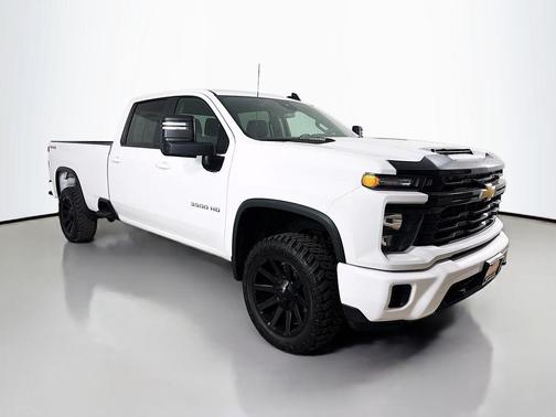 2024 Chevrolet Silverado 3500 LT