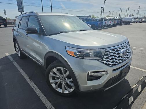 2024 Ford Explorer Platinum