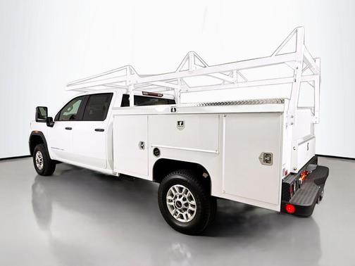 Summit White 2026 GMC Sierra 2500 Pro