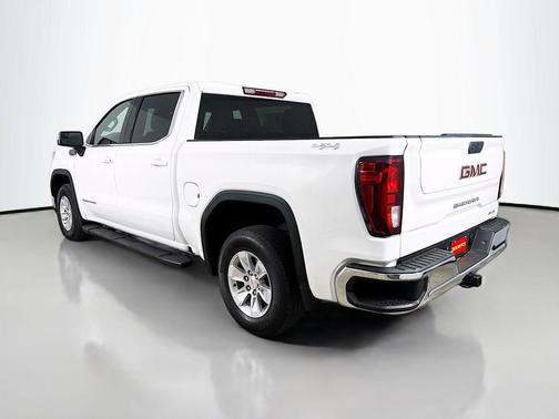 2022 GMC Sierra 1500 SLE