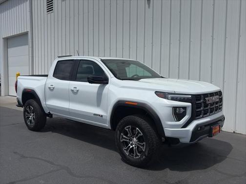 2023 GMC Canyon Base