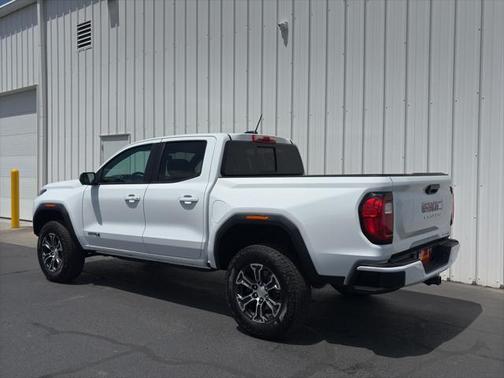 2023 GMC Canyon Base