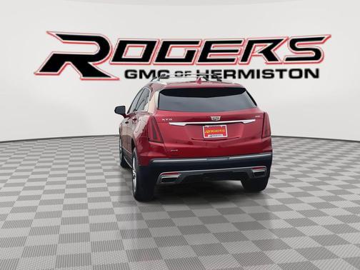 2022 Cadillac XT5 Premium Luxury