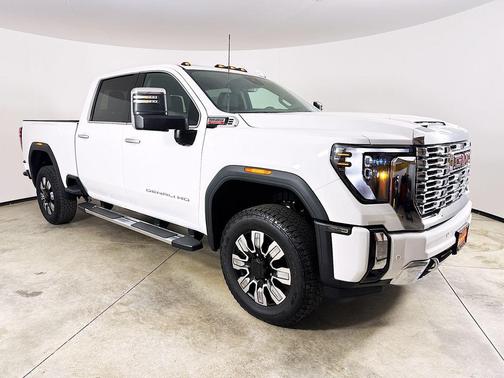 Summit White 2026 GMC Sierra 2500 Denali