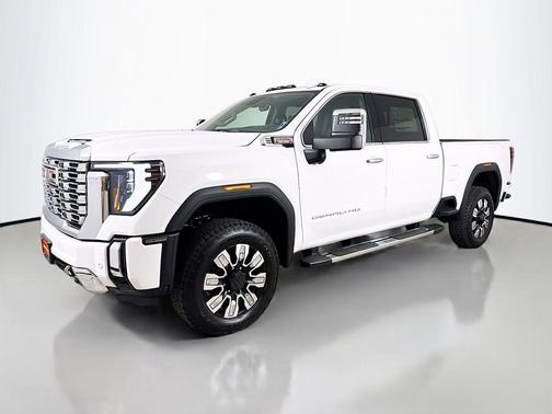 Summit White 2026 GMC Sierra 2500 Denali