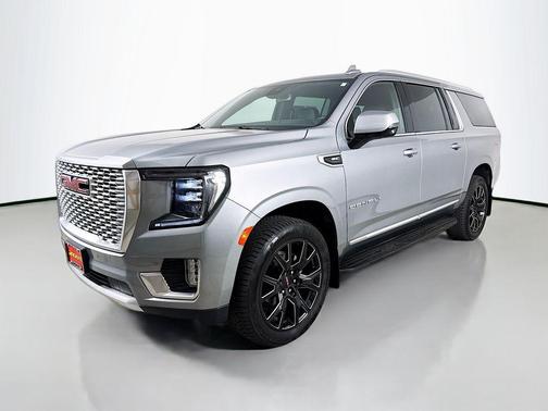 Sterling Metallic 2023 GMC Yukon XL Denali