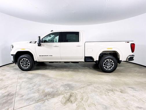 Coastal Dune 2026 GMC Sierra 2500 SLE