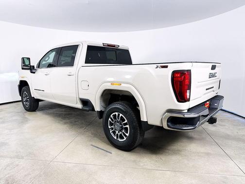 Coastal Dune 2026 GMC Sierra 2500 SLE
