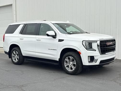 2023 GMC Yukon SLE