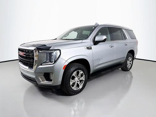 Sterling Metallic 2024 GMC Yukon SLE