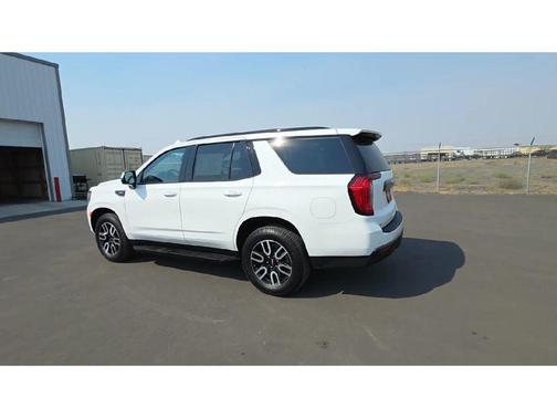 2021 GMC Yukon 4WD AT4