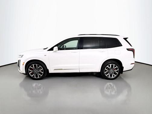 Crystal White Tricoat 2024 Cadillac XT6 Sport AWD