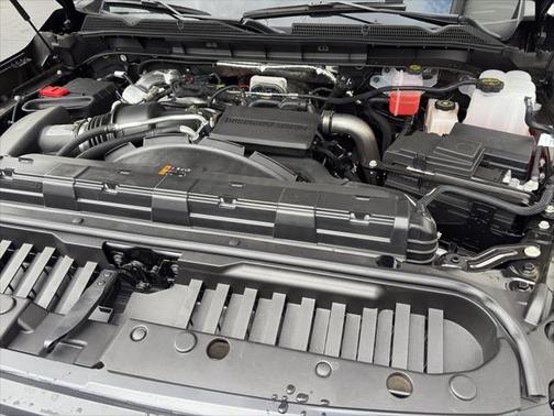 2025 GMC Sierra 2500 SLT