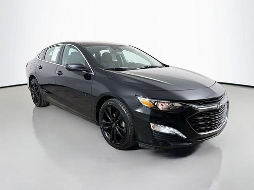 Mosaic Black Metallic 2024 Chevrolet Malibu 1LT