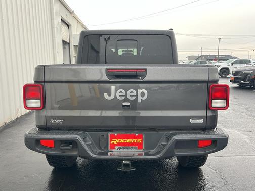 2021 Jeep Gladiator Overland