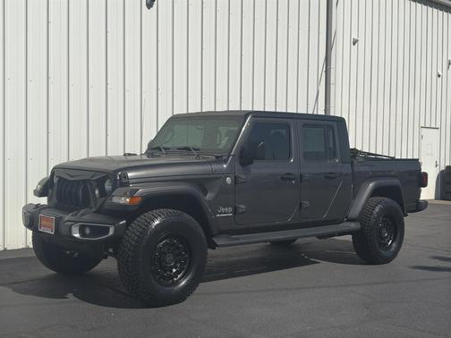 2021 Jeep Gladiator Overland