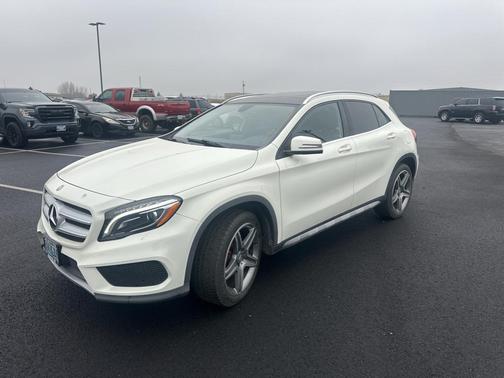 2015 Mercedes-Benz GLA-Class 4MATIC