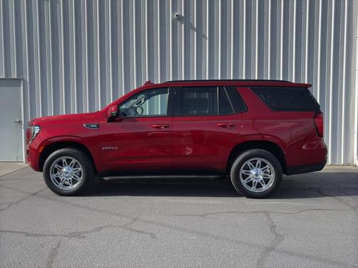 2021 GMC Yukon 4WD AT4