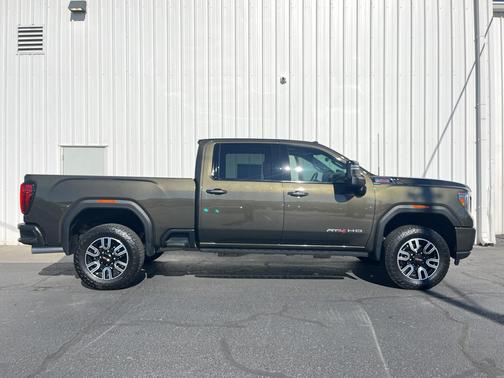 2023 GMC Sierra 2500 AT4