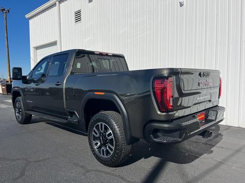 2023 GMC Sierra 2500 AT4