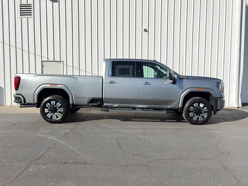 2026 GMC Sierra 3500 Denali